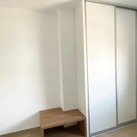 Malina By El-pi Tours Lägenhet Malinska