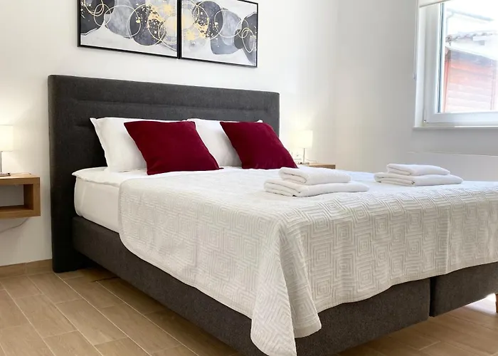 Malina By El-pi Tours Apartmán