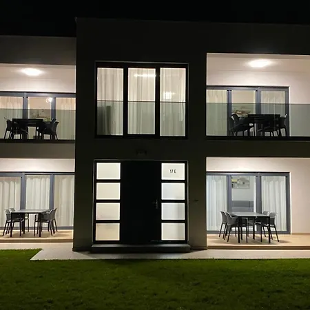 Malina By El-pi Tours דירה מאלינסקה