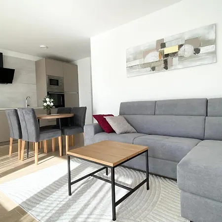 Malina By El-pi Tours דירה מאלינסקה