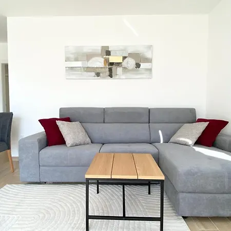 דירה Malina By El-pi Tours